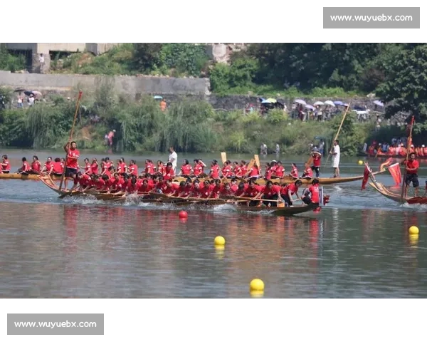 2017贵州龙舟盛会精彩瞬间与民俗文化传承探秘